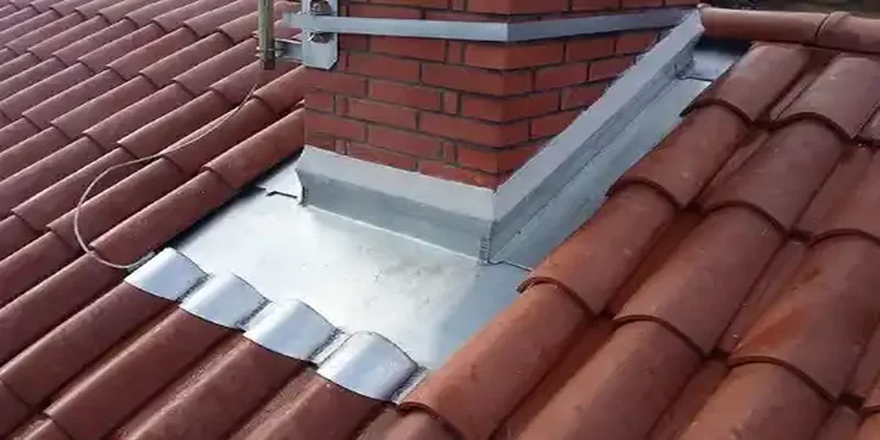 travaux de zinguerie et pose de gouttières zinc à Maisonnisses